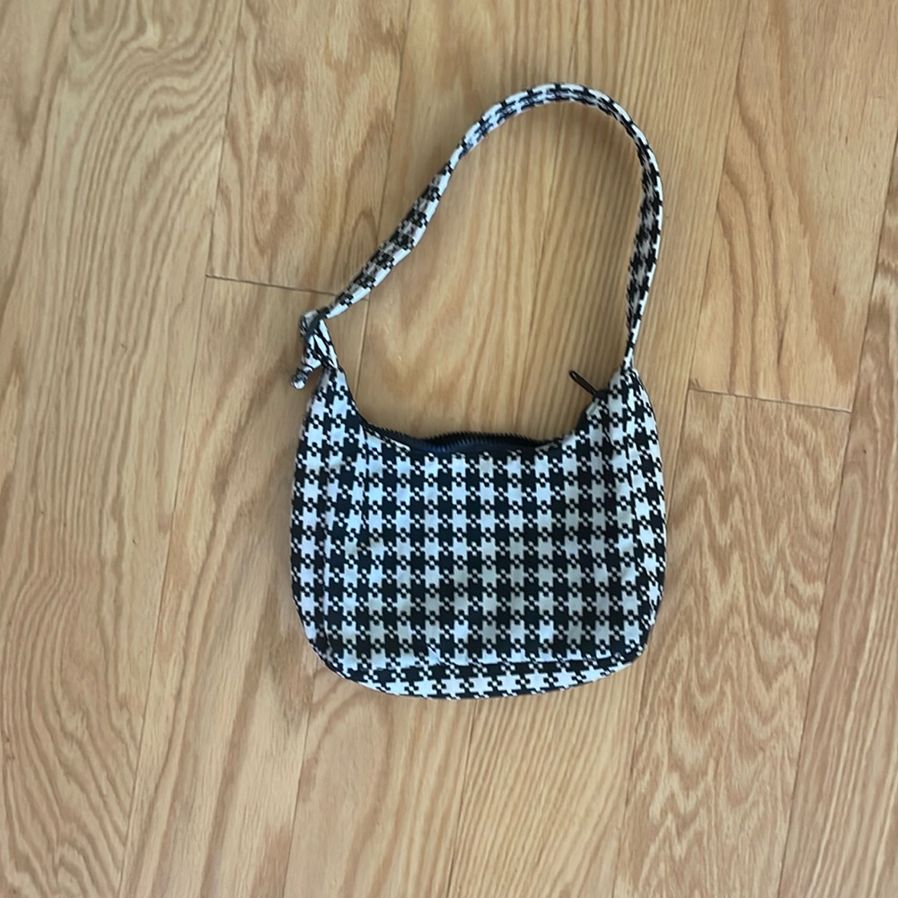 Baggu Mini Nylon Shoulder Bag in Houndstooth
